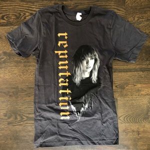 Taylor Swift Reputation Tour T-shirt